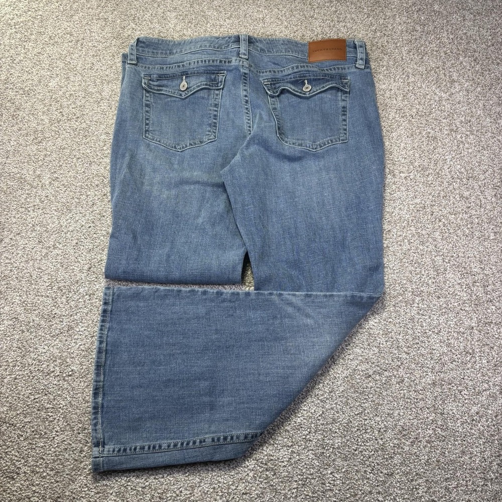 Lucky Brand Womens Low Rise Flare Jeans Size 16/33 R Blue Light Wash Denim 5583